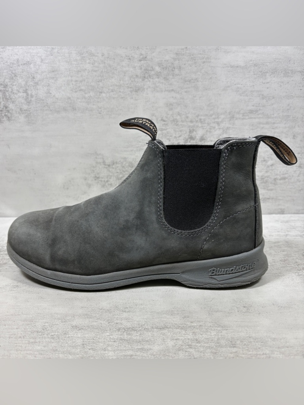 Blundstone 1398 Leather Active Chelsea Boots - Women's Size AU 5/ US 8 - Gray